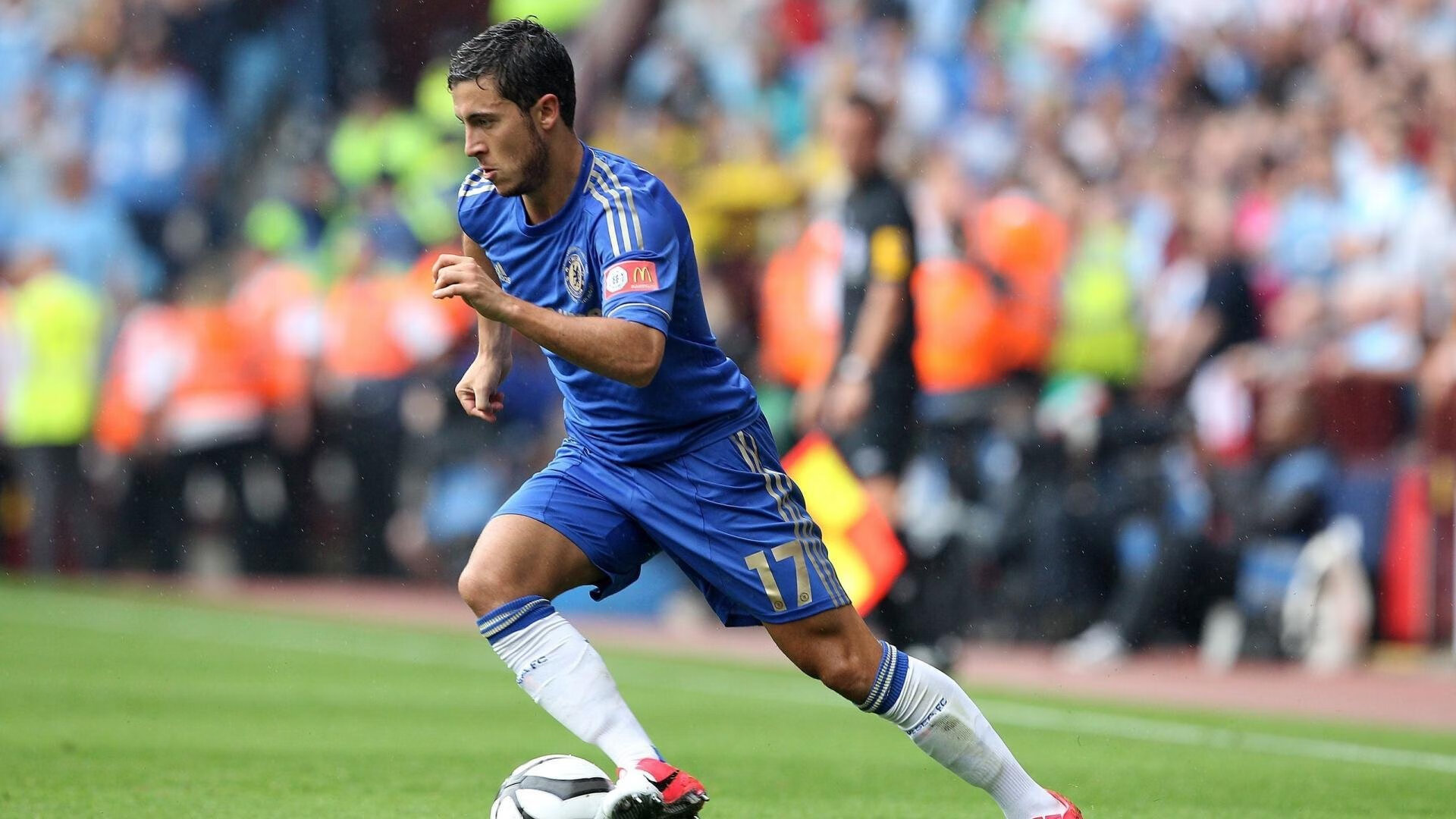 墨西哥队中场罗德里格斯在巴黎奥运会上展现出强大的组织能力，罗德里格 西班牙